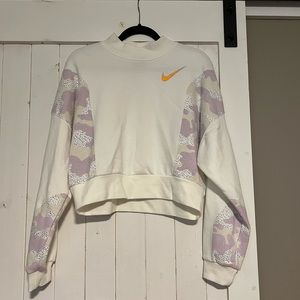 Nike cropped sweatshirt